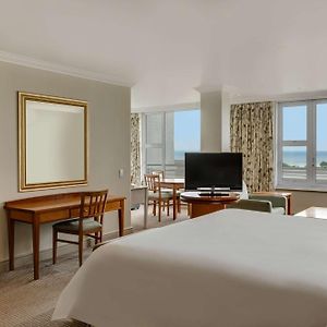 King Suite Sea View
